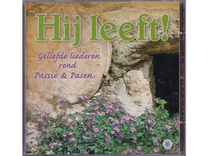 Hij leeft! - Verenigde Veluwse koren o.l.v. Leander van der Steen zingen geliefde liederen rond Passie en Pasen